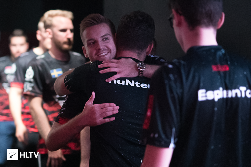 Xun ：对线都特别强，配合也都很好，所以会让我们赢游戏比较简单