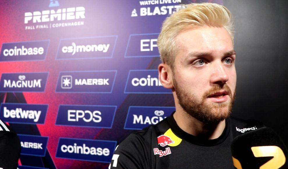 2024 LPL 年度纪录片《看见即相信》 Top Esports 片段：大龙背后的故事