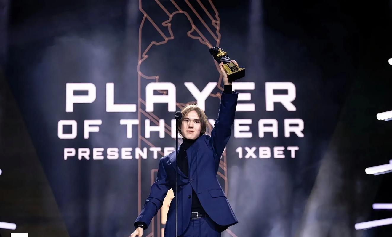 FunPlus Phoenix 赛后发布：感谢大家的支持、鼓励和批评，第二阶段见！